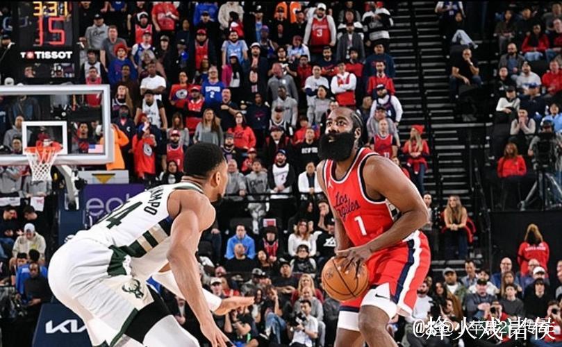 哈登狂砍40分助快船力克雄鹿，太阳终结奇才13连败颓势