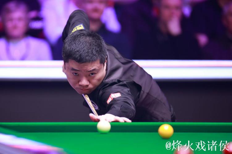 斯诺克英锦赛：丁俊晖战胜徐思 挺进16强