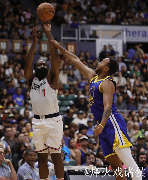 绝杀三分定胜局!勇士险胜快船,库里9分哈登13分 绝杀三分定胜局!勇士险胜快船,库里9分哈登13分